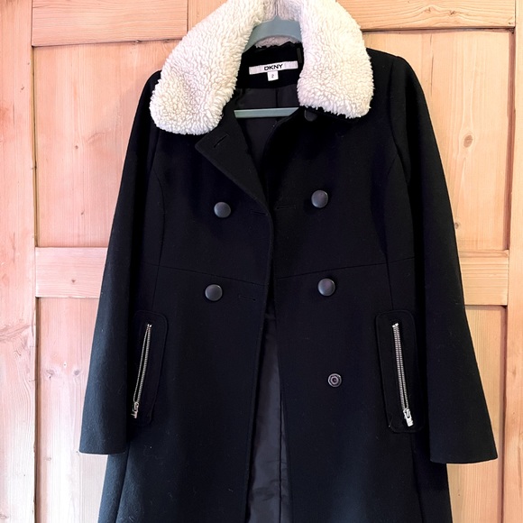 DKNY black coat with detachable teddy collar, size 2 - Picture 1 of 5